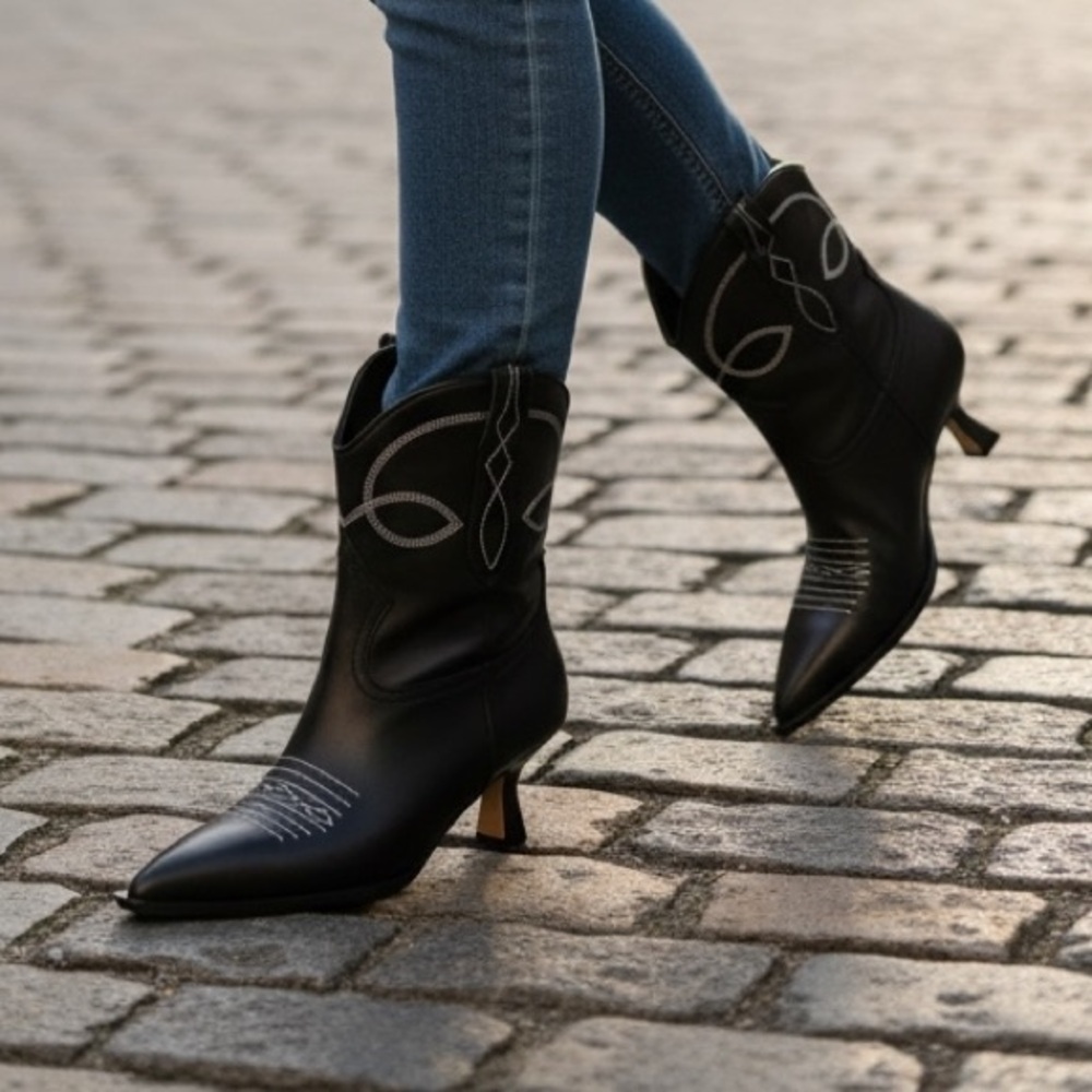 Dolce Vita Black Heeled Western Boots